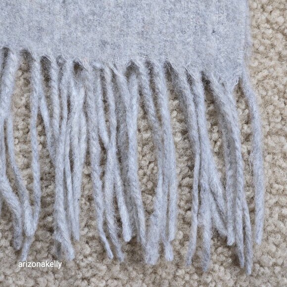 Embroidered Wool Scarf Floral Flowers - Picture 7 of 11